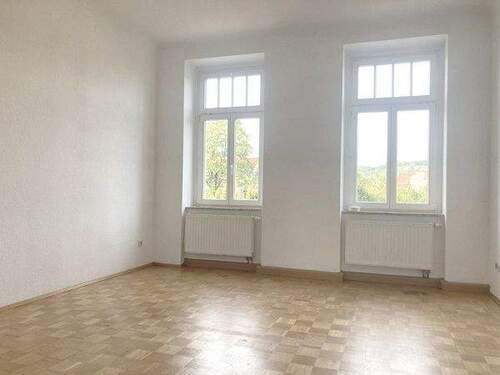 WOHNEN - 9 Zimmer Etagenwohnung in Radebeul