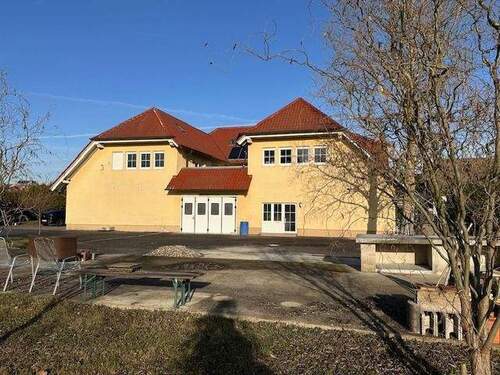 Ansicht - Mehrfamilienhaus, Wohnhaus in Fritzlar