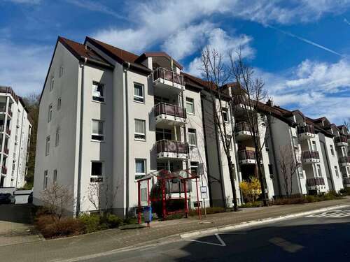 Hausansicht Weinheim Straßense - Charmante 4-Zimmerwohnung mit Balkon und separatem Kellerraum