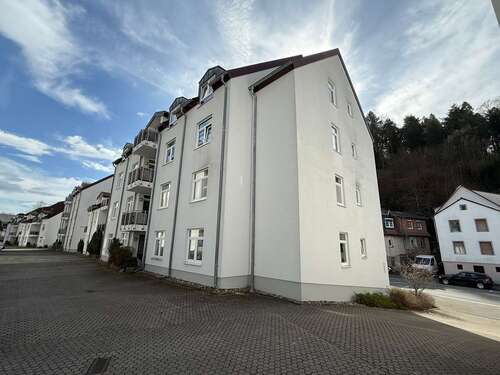 Hausansicht Hofseite - 4 Zimmer Etagenwohnung in Weinheim