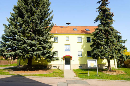 Titelbild - Willkommen im Geiseltal - 2-Raum-Wohnung in Krumpa