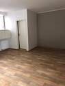 EG/Anliegerwohnung - 