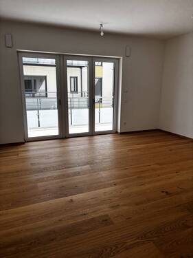 25-08-20 11-25-01 1808 - 2 Zimmer Etagenwohnung in Abensberg