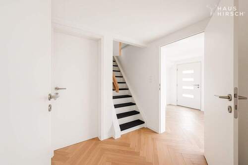 EG Flur - Beispiel Foto fertig renoviert - 