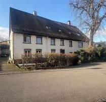 Historisches Raumwunder mit Ausbaupotenzial: Einfamilien-Doppelhaushälfte mit Werkstatt in Lüdenscheid…