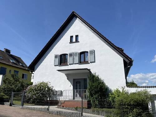 Außenansicht - Sehr gepflegte 2-3 Zimmerwohnung mit ruhiger Kernstadtlage!