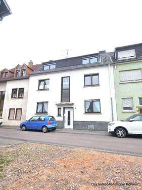 Hausansicht - Rentenreform zur Rentenreform :-) Bezahlbare 3 Zimmerwohnung in Konz