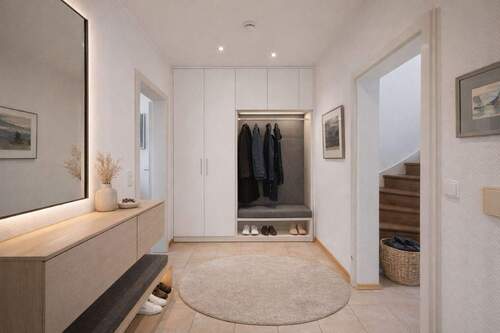 Garderobe Visualisierung - Doppelhaushälfte mit 310,00 m&sup2; in Mannheim zum Kaufen