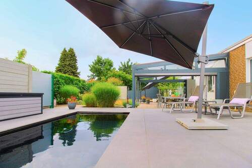 Poolbereich - Bungalow mit Garten und Pool - inkl. Gewerbe-Nebengebäude in ruhiger Lage in Wassenberg-Myhl