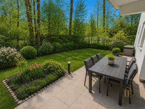 Terrasse visualisiert - Bezugsfreie Erdgeschosswohnung mit Garten & Terrasse