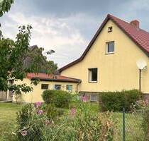 Landhaus mit Scheune auf schönem Grund in ruhiger Ortsrandlage von Großwoltersdorf bei Stechlin