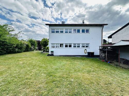 Rückansicht - 4 Zimmer Einfamilienhaus in Kirkel