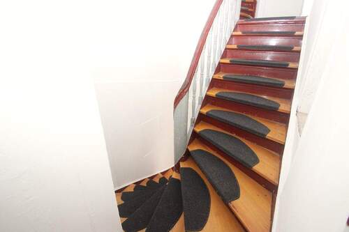 Treppe hoch ... - 