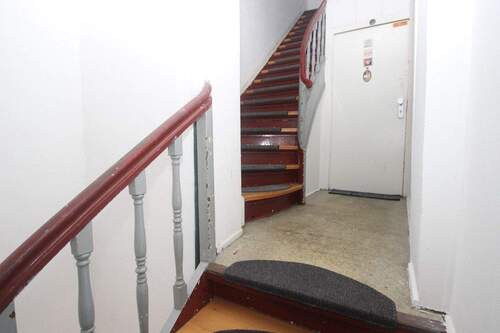 … zur Wohnung 1 - 