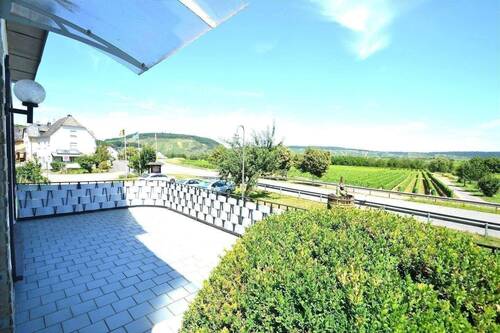 Erdgeschoss / Terrasse - 