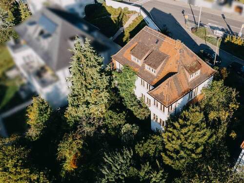 Hausansicht - 1 Zimmer Mehrfamilienhaus, Wohnhaus in Stuttgart