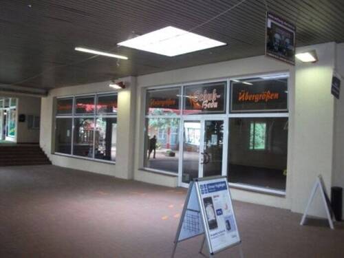 Außenansicht - *** Repräsentative und helle Ladenfläche mitten im HZO Wilthen***