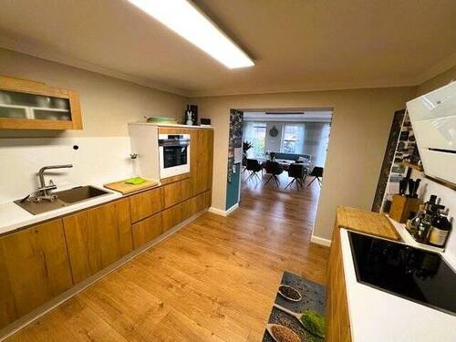 EG Moderne Einbauküche - 