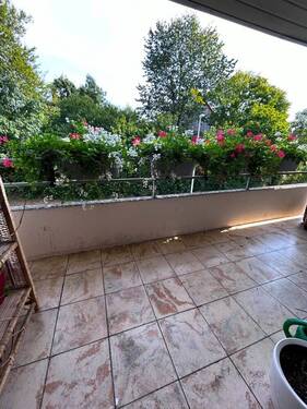 Balkon 4-Zimmer-Whg - 