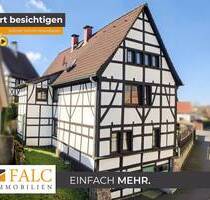 Charmantes Zweifamilienhaus mit historischem Fachwerkflair - Solingen Solingen-Mitte