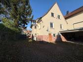 Hofbereich - 6 Zimmer Einfamilienhaus in Linsengericht
