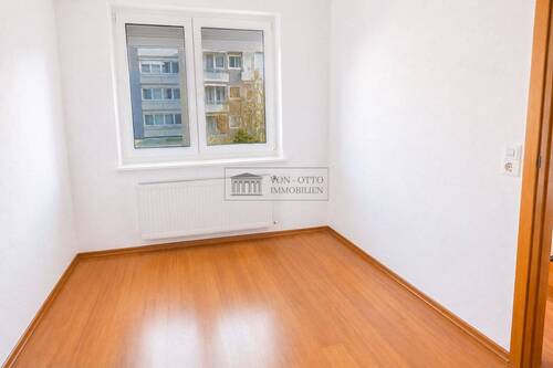 Hellers Schlafzimmer 1 - 