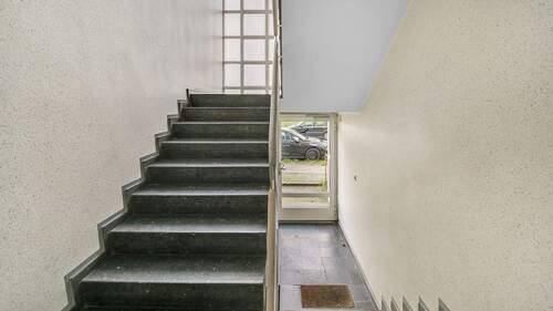 kurzer Treppenaufgang - 