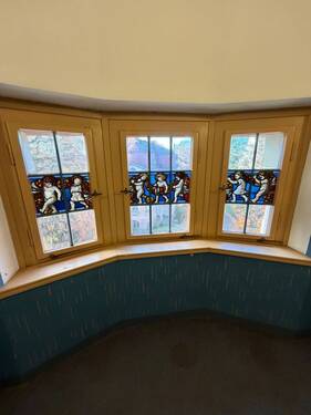 Stilvolles Treppenhaus - Etagenwohnung in Dresden zum Kaufen