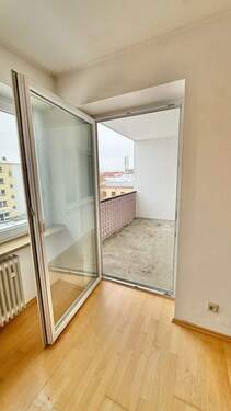 Bild 3 - 2 Zimmer Etagenwohnung in Regensburg