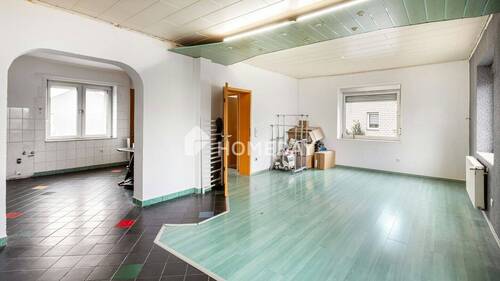1. OG Wohnzimmer 2 - 