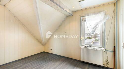 2. OG Schlafzimmer 2 2 - 