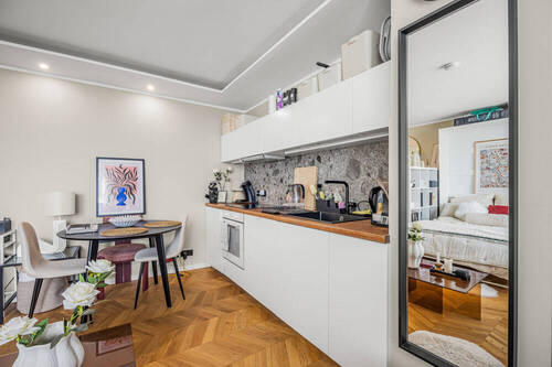 Wohn/Schlafzimmer - 