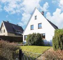 Wohnen in Bi-Heepen: 4 Zimmer-Wohnung mit Terrasse und Gartennutzung - Bielefeld