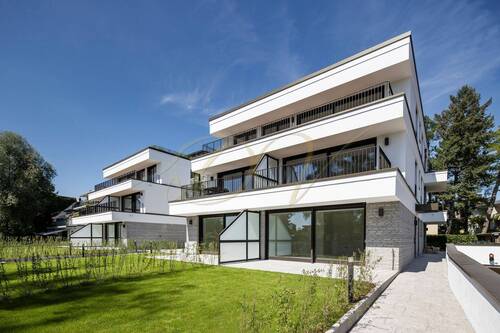 Neubau mit Garten - 4 Zimmer Etagenwohnung zum Kaufen in Berlin