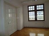 Büro 1 - 3 Zimmer Etagenwohnung in Gera