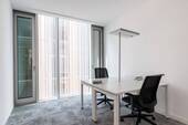 Bild 2 - Voll ausgestatteter privater Büroraum für Sie und Ihr Team in Regus Königstraße