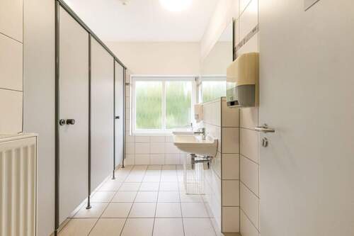 Toilettenanlage Saal - 