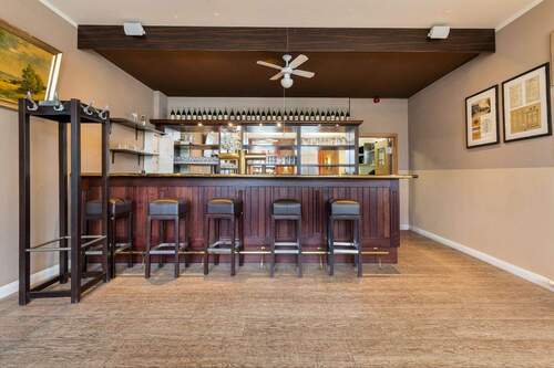 Gastronomie mit Tresen - 