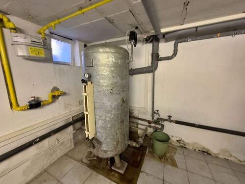 im Hauswirtschaftsraum - 