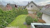 Blick vom Balkon in den Garten - 