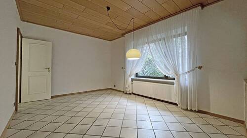 EG Esszimmer an der Küche - 