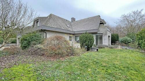 Ansicht vom Garten - Einfamilienhaus mit 190,00 m&sup2; in Isernhagen zum Kaufen
