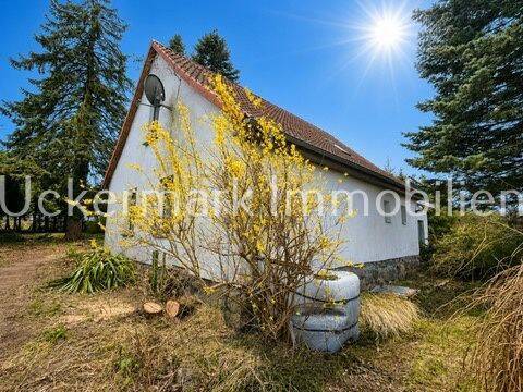 Hausansicht - Mehrfamilienhaus, Wohnhaus mit 80,00 m&sup2; in Blankensee zum Kaufen
