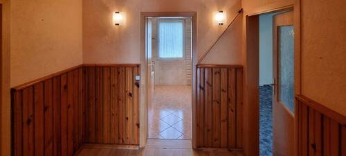 Flur vor dem Bad - 