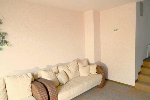 WZ 4 mit Treppe zum Flur - 
