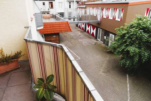 Blick vom Balkon 2 - Etagenwohnung mit 61,00 m&sup2; in Bremen zum Kaufen