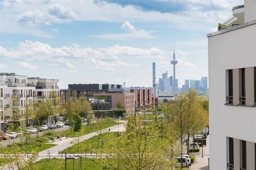 Skylineblick Essbereich - Bestlage Riedberg Westflügel Parkzug Römische Straße - Schöne 3-Zimmer-ETW mit Skylineblick