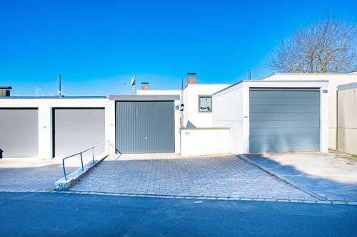 Garage Ansicht 2 - 