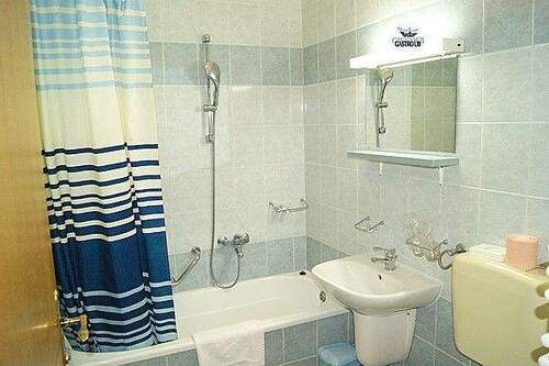 29HeHoKrool161.jpg - 