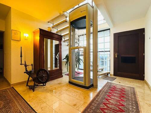 6. Eingangsbereich EG - 